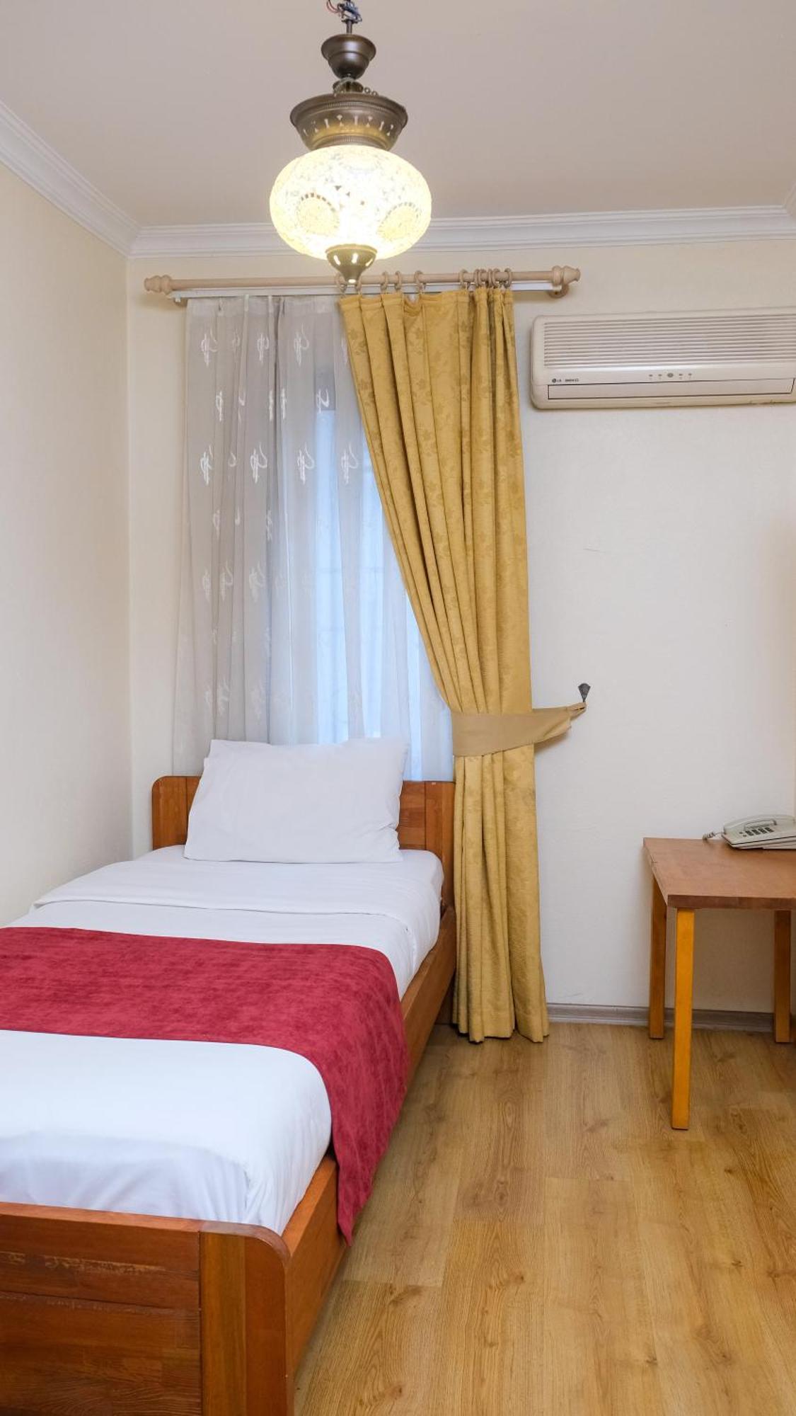 Istanbul Irish Hotel Экстерьер фото